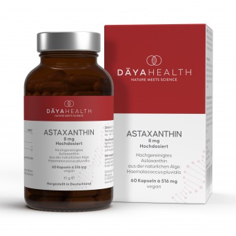  Astaxanthin